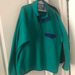 Men’s Patagonia pull over size XL
